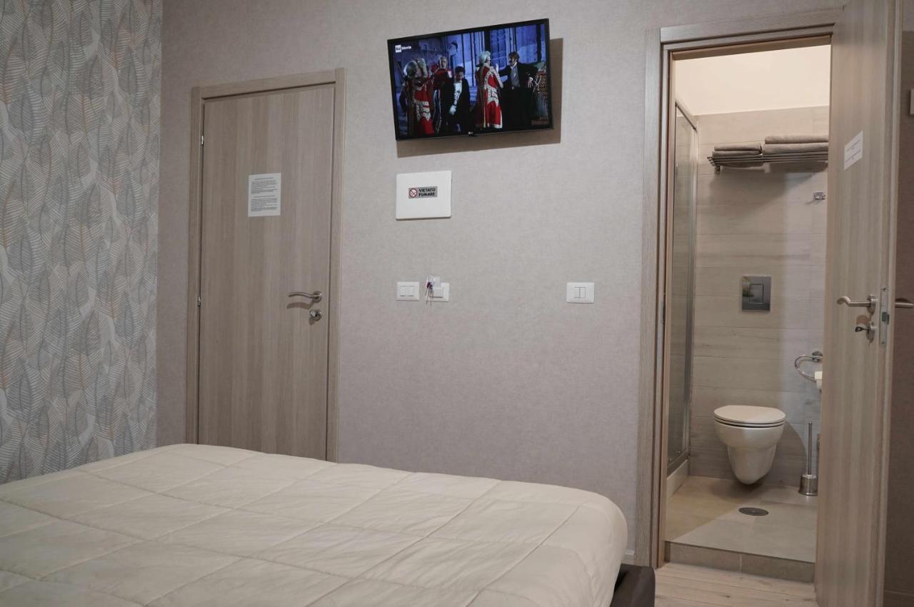 Hotel Nitto House Bari Esterno foto