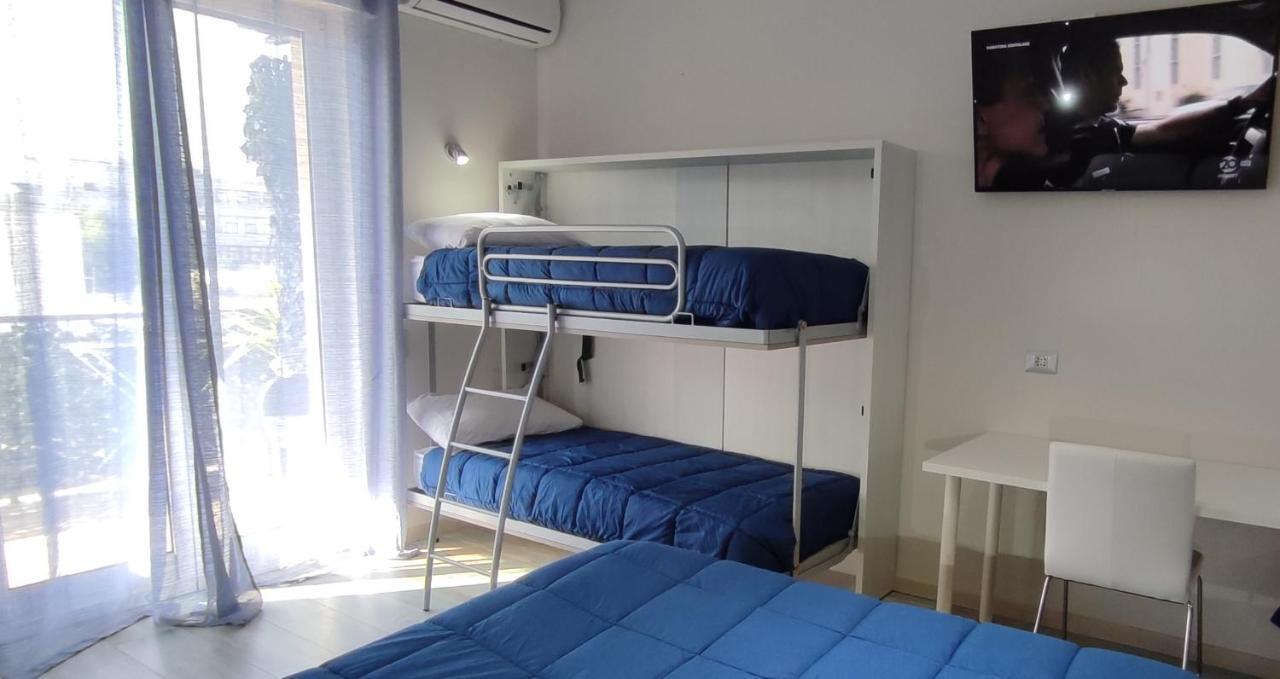 Hotel Nitto House Bari Esterno foto