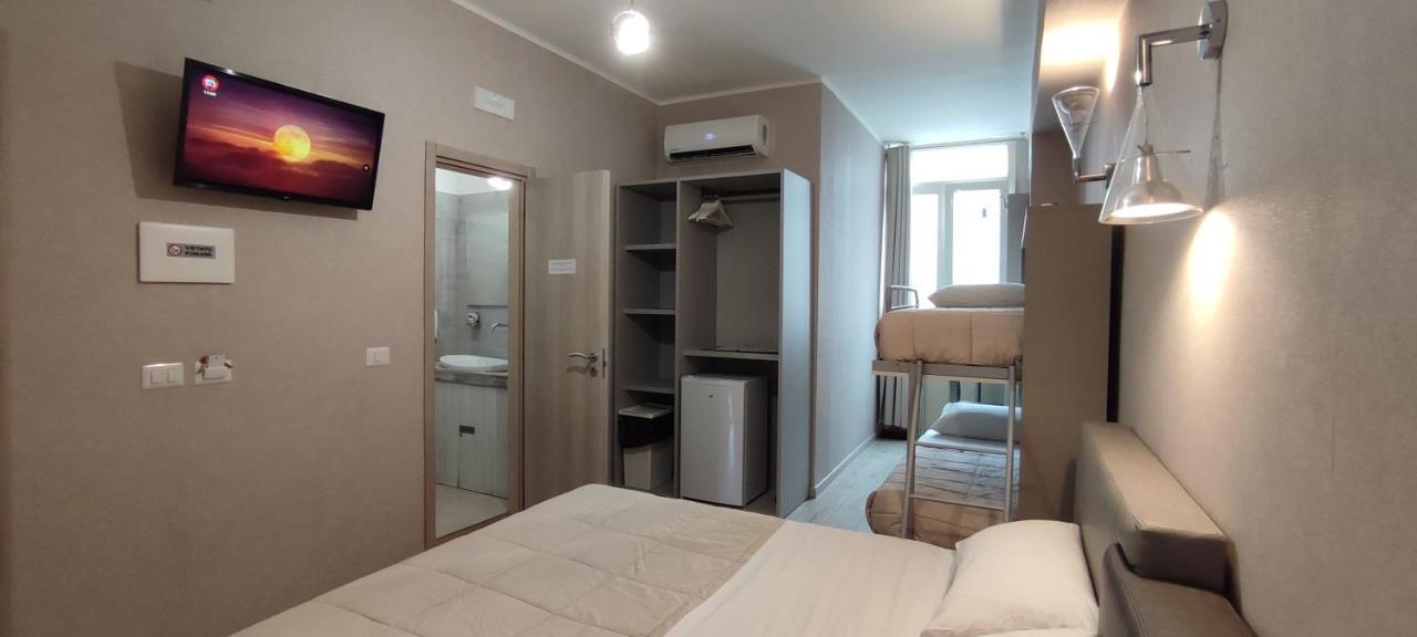 Hotel Nitto House Bari Esterno foto