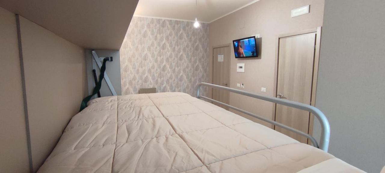 Hotel Nitto House Bari Esterno foto